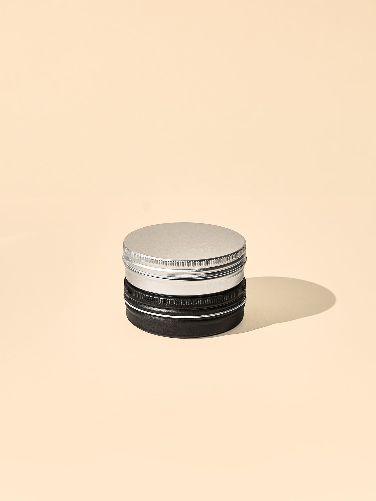 Boîte métallique 100 ml avec couvercle à vis