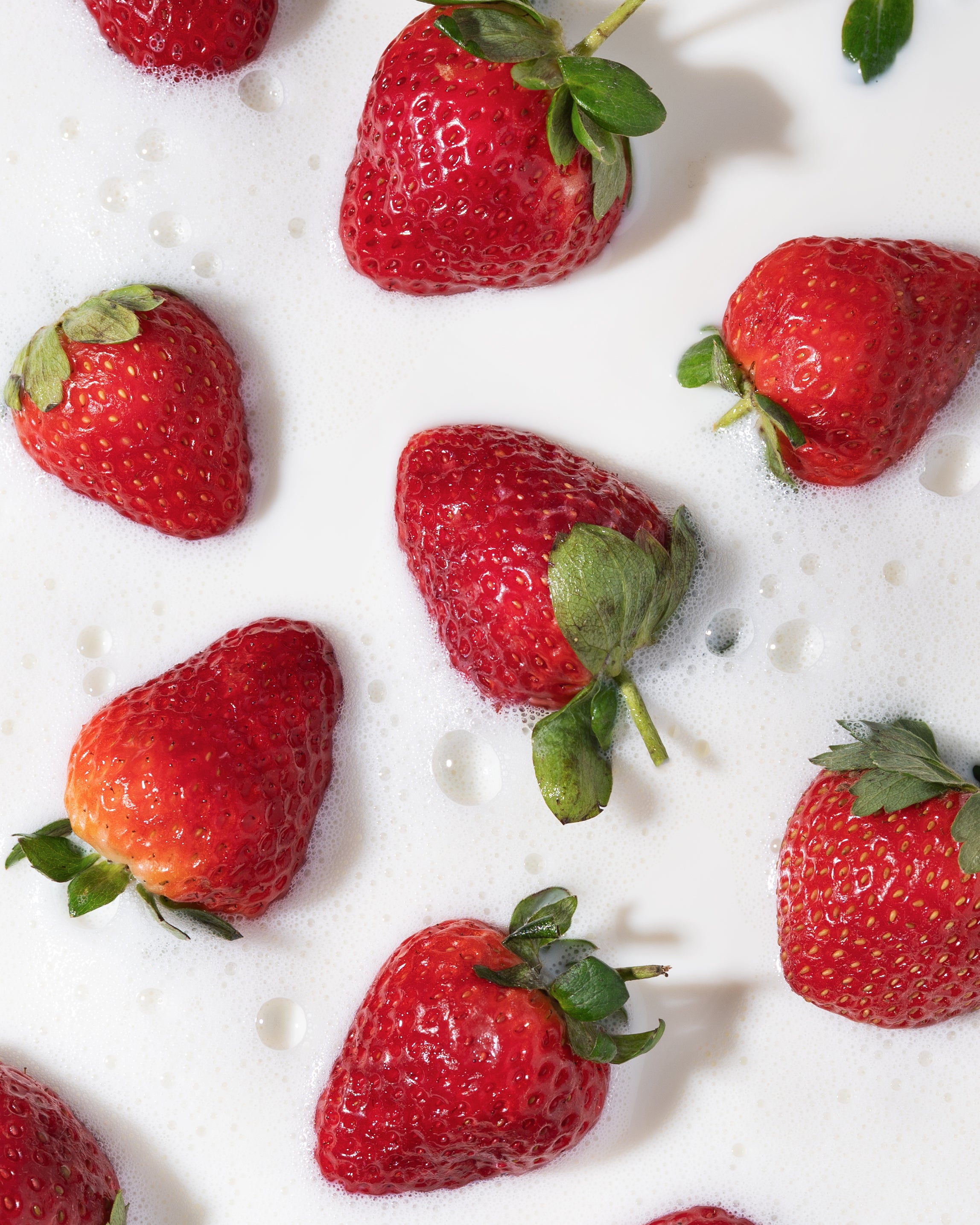 Wild Strawberry, Cream & Silk Fragrance Oil